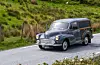 Stilstudiar frå veteranbilkortesjen då den køyrde gjennom Auklandshamn.