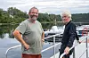 Arne Valen (t.v.) og Lars Einar Hollund inviterer til storstilt strandrydding i indre Ålfjorden laurdag 10. september. Base for ryddeaksjonen blir her, på kaien på Våga.FOTO: EINAR VESTVIK