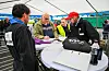 Frå venstre Kato Hilleren, dommar for rasen farge spel, Martin Haugland, Hege Vigre, leiar i Sveio Sau og Geit, og dommar Andreas Vorland. Foto Elisabeth Hauge Bakke