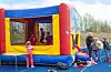 Full fart i hoppeslottet heile dagen. FOTO: ELLEN MARIE HAGEVIK