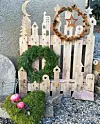 Det er så stille.... Verden står litt på vent.. Lampe_huset's Mini Julemarked 2020 kan ikke arrangeres dette året pga covid 19....jeg takker alle som tok turen i 2018 og 2019????❤️????❤️????#levlandlig #lampe_husetsminijulemarked #kransedilla #corona2020 #hobbyglede #vinterlandsby #vintergrønt #altblirbra #vestavindsveio