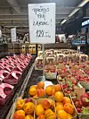 Aprikos frå Lærdal er blitt populært blant både norske og utanlandske turistar.