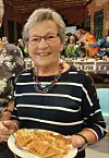 Gratulera med morsdagen til Margrethe Vikse, vår flotte, spreke, omsorgsfulle mor, svigermor og bestemor. Helsing alle dine.