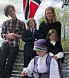 Gratulera så mye med dagen ???????? #17mai #2021 #gratulerermeddagen #festdrakt #minefine #lovemykids #vestavindsveio
