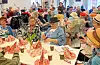 Syng med oss på Sveio omsorgssenter 2. juni er eit eksempel på lokale trivselstiltak med pengar frå Demensaksjonen. Det blei ein stor suksess med neste 80 deltakarar.