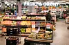 Hyller med frukt og grønt på Coop Mega på Skøyen i Oslo. Foto: Terje Pedersen / NTB
