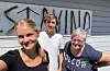 Nest høgaste opplagstal på 10 år er noko å gleda seg over. Her er Susanne LIe Vallestad, Thomas Vallestad Drageset og Ellen Marie Hagevik i rett før ferien-modus då første halvår nesten var ferdig.