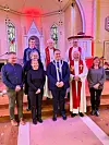 Deltakarar på festgudstenest. Framme frå venstre: Karl Otto Mikkelsen, Hilde Ekornsæter, Alie Hamberg, André Mundal Haukås, Svein Arne Theodorsen og Else Mønnich Egenberg. Bak frå venstre: Gaute Valen-Spångberg, Gunnar Salomonsen og Arild Steinsland.