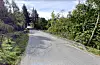 Jeg blir noe oppgitt over at en kan la veien bli så nedsarvet, skriver innleggsforfatteren. FOTO: Google Streetview