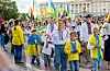 Etter at krigen braut ut i februar 2022, har det komme 56.707 ukrainske flyktningar til Noreg. Her frå markeringa av den ukrainske sjølvstendedagen i førre veke i Oslo sentrum, med barnetog opp Karl Johans gate mot slottet.