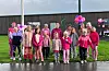Frå venstre: Anita Larsen, Ann Synnøve Larsen, Adele Huse Grimstvedt, Charlotte De Winter, Åse Lindeland, Silje Huse Grimstvedt, Inger Hovda, Frøya Føyen, Linda E R Følsvik, Vilde Mikkelborg, Elise Risanger, Maria De Winter, Maja Luggenes, Hennie Mikkelborg, Karoline Epland Føyen, Nelly Føyen 2 år og Synne Føyen.FOTO: PRIVAT