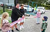 Opning av padelbanen var ei stor hending, der to ordførarar stod for snorklipping, sveioordførar André Mundal Haukås og ordføraren i Haugesund, Nils Konrad Bua. Saksa greidde begge å handtera godt.