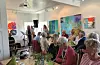 Kulturfyrvaktar Gunn Bente Håvardsholm ønskjer velkommen.