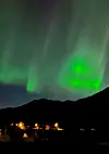 Nordlys over Valestrand. FOTO: HÅVARD TVEDTE