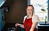 Baking har alltid vært en lidenskap for Ingrid Emilie Askeland. Nå deler hun godsakene med flere gjennom sitt mikrobakeri på Krossleite. Foto: Nicole Wohlgemuth