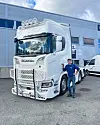 Håvard Valen Lie i Lie Langtransport AS kunne gleda seg over den høgaste omsetnaden, men kom likevel ut med negativt resultat. Foto: Privat