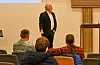 Sigurd Aase var innom flere temaer, som tydelig engasjerte publikum. Foto: Morten Vågset Møller