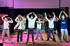 Dans på diskoteket med klassikaren YMCA. Foto: Anne Synnøve Breistig
