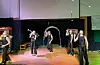 F.v. Andrea Styve Apeland, Linnea Rosenberg Jacobsen, Elise Ferkingstad, Amalia Hansen Eilerås og Ida Ottesen Frimanslund i aksjon med drillshow. Foto: Anne Synnøve Breistig