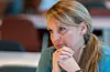 Nesten to år ut i pandemien handlar det no om å treffe balansen mellom gunstig smittespreiing og sjukdoms- og tiltaksbyrde, meiner avdelingsdirektør Line Vold ved FHI. Foto: Terje Bendiksby / NTB / NPK