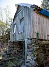 Friluftsrådet Vest og Sveio kommune håpar å skaffa pengar til restauarering av den gamle bøkkerverkstaden i Selsåsvika, sjølv om kulturminnevern ikkje er ei primæroppgåve for friluftsrådet.
