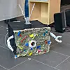 Robot for oppsamling av plast.