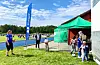 Ordførar André Mundal Haukås (H) kom og var med under opninga. Her på Haugesund Sparebank sin stand.
