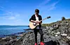 Glenn Rand med artistnamnet Glennen er spent på mottakinga når han nå slepp sitt andre album. Litt medvind har han alt fått, då fleire NRK-stasjonar har hatt han på spelelista si.