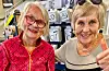 Conny Sørli (t.v.) og Aud Milly Halvorsen møttes på SATS i Drammen, for kaffeslabberas og avisoverlevering. Foto: Privat