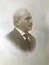 Bestefar Thomas Førde (1876-1952) overtok bruket i 1872, var postopnar og bankkasserar g.m. Kristine Eriksdtr. Jacobsen Økland ytre (1852-1928).