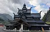 Drakehovuddet på stavkyrkja kombinerer referansar til vikingskip og moderne handverk, er noko juryen framhevar som årsak til at bygget fekk prisen. Foto: Privat